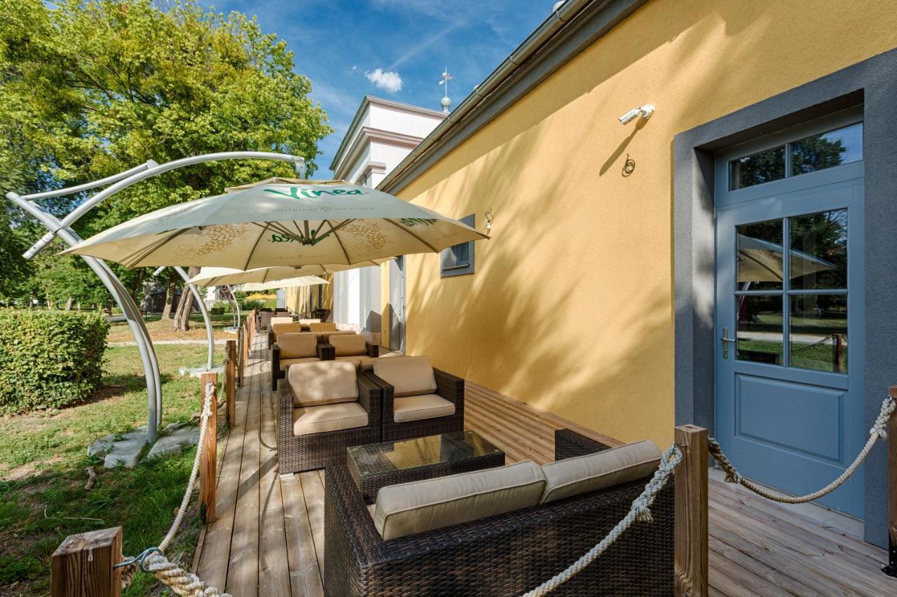 Wellness A Relax Centrum Tótmegyer Kültér fotó